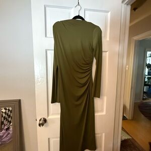 H&M Green Ruched Long Sleeve Sheath Dress